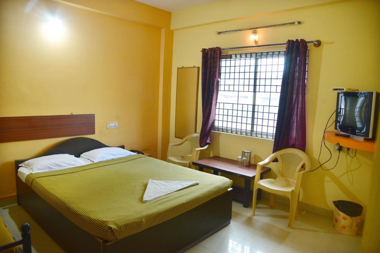 מלון מייזור Shreyas Residency מראה חיצוני תמונה