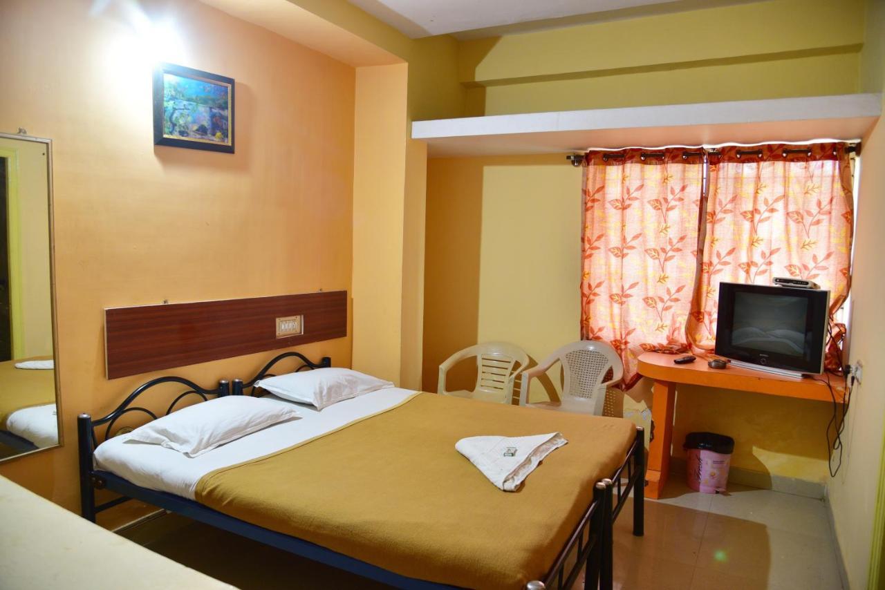 מלון מייזור Shreyas Residency מראה חיצוני תמונה