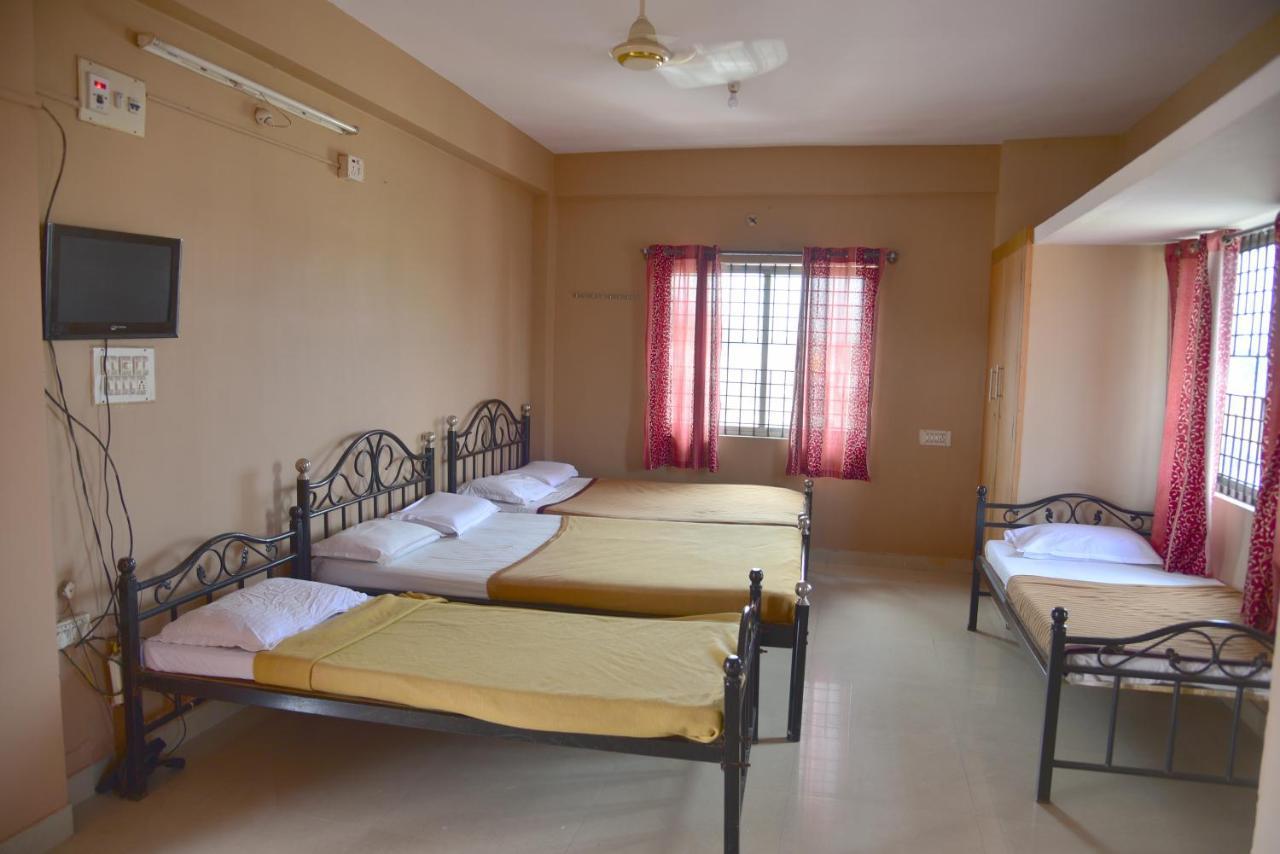 מלון מייזור Shreyas Residency מראה חיצוני תמונה